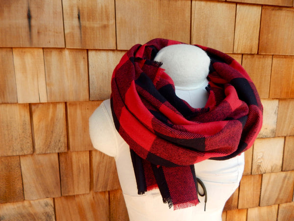 Buffalo Plaid Scarf In Red And Black – Knit One Too