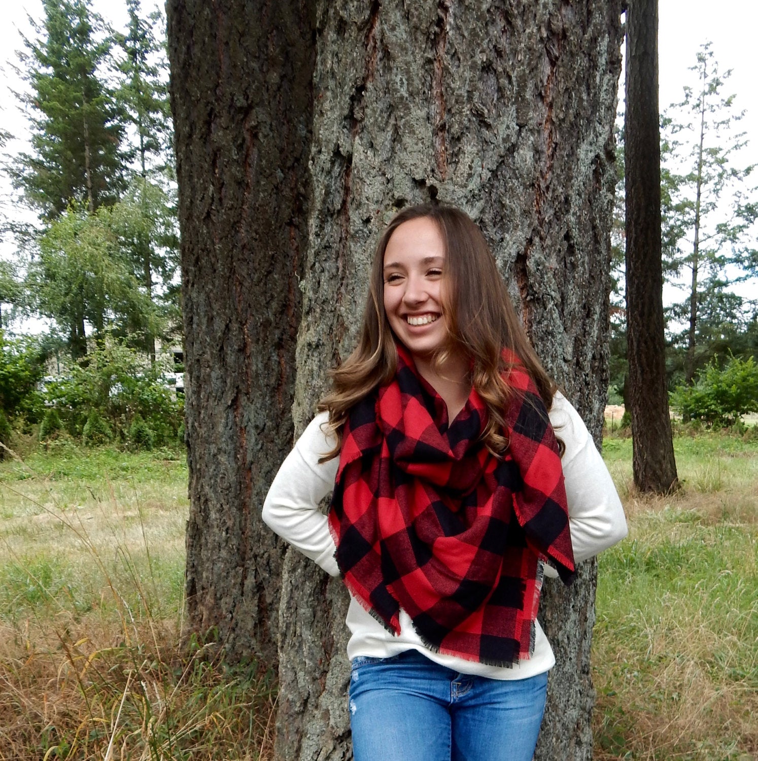 Buffalo Plaid Blanket Scarf in Large Red and Black Checks